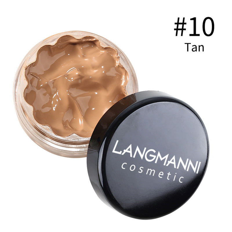 Foundation In 12 Shades Available For Makeup